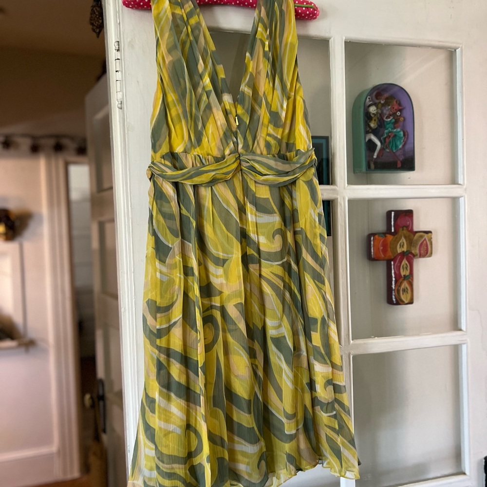 Anthropologie Chic Silk Yellow and Gray Swirl Babydoll Mini Dress